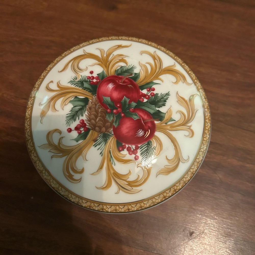 Mikasa Holiday Candy Dish